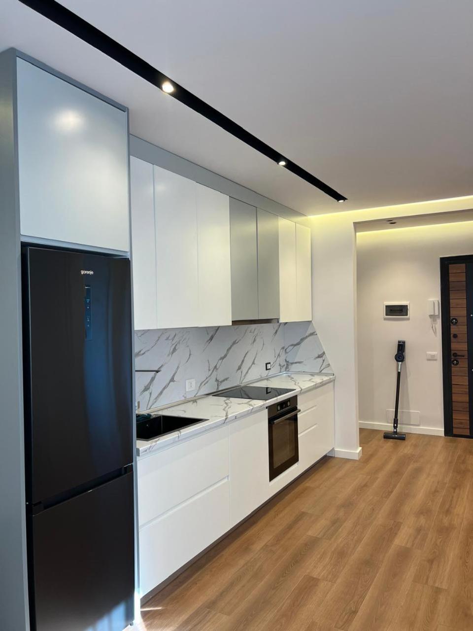 Escape Luxury 1 * Tirana